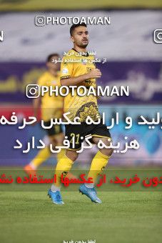 1648944, Isfahan, Iran, لیگ برتر فوتبال ایران، Persian Gulf Cup، Week 22، Second Leg، Sepahan 1 v 1 Persepolis on 2021/05/09 at Naghsh-e Jahan Stadium
