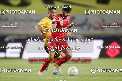 1649119, Isfahan, Iran, لیگ برتر فوتبال ایران، Persian Gulf Cup، Week 22، Second Leg، Sepahan 1 v 1 Persepolis on 2021/05/09 at Naghsh-e Jahan Stadium