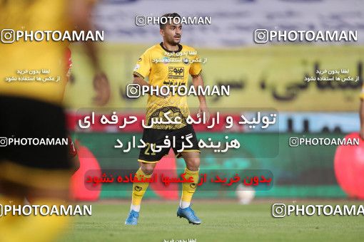 1649237, Isfahan, Iran, لیگ برتر فوتبال ایران، Persian Gulf Cup، Week 22، Second Leg، Sepahan 1 v 1 Persepolis on 2021/05/09 at Naghsh-e Jahan Stadium