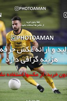 1649177, Isfahan, Iran, لیگ برتر فوتبال ایران، Persian Gulf Cup، Week 22، Second Leg، Sepahan 1 v 1 Persepolis on 2021/05/09 at Naghsh-e Jahan Stadium