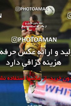 1649024, Isfahan, Iran, لیگ برتر فوتبال ایران، Persian Gulf Cup، Week 22، Second Leg، Sepahan 1 v 1 Persepolis on 2021/05/09 at Naghsh-e Jahan Stadium