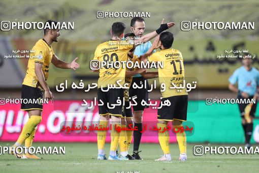 1649084, Isfahan, Iran, لیگ برتر فوتبال ایران، Persian Gulf Cup، Week 22، Second Leg، Sepahan 1 v 1 Persepolis on 2021/05/09 at Naghsh-e Jahan Stadium