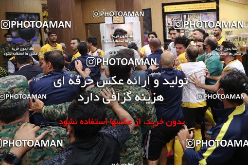 1649140, Isfahan, Iran, لیگ برتر فوتبال ایران، Persian Gulf Cup، Week 22، Second Leg، Sepahan 1 v 1 Persepolis on 2021/05/09 at Naghsh-e Jahan Stadium