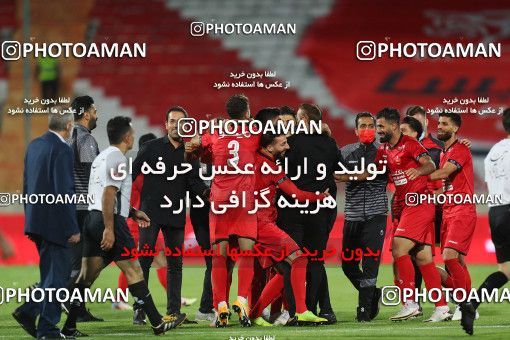 1650312, Tehran, Iran, لیگ برتر فوتبال ایران، Persian Gulf Cup، Week 23، Second Leg، Persepolis 1 v 0 Esteghlal on 2021/05/14 at Azadi Stadium