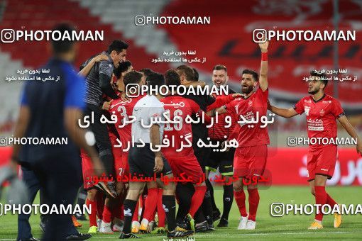 1650286, Tehran, Iran, لیگ برتر فوتبال ایران، Persian Gulf Cup، Week 23، Second Leg، Persepolis 1 v 0 Esteghlal on 2021/05/14 at Azadi Stadium