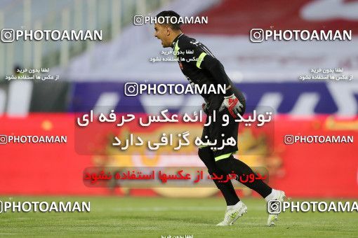 1653943, Tehran, Iran, لیگ برتر فوتبال ایران، Persian Gulf Cup، Week 23، Second Leg، Persepolis 1 v 0 Esteghlal on 2021/05/14 at Azadi Stadium