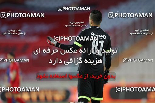 1653921, Tehran, Iran, لیگ برتر فوتبال ایران، Persian Gulf Cup، Week 23، Second Leg، Persepolis 1 v 0 Esteghlal on 2021/05/14 at Azadi Stadium