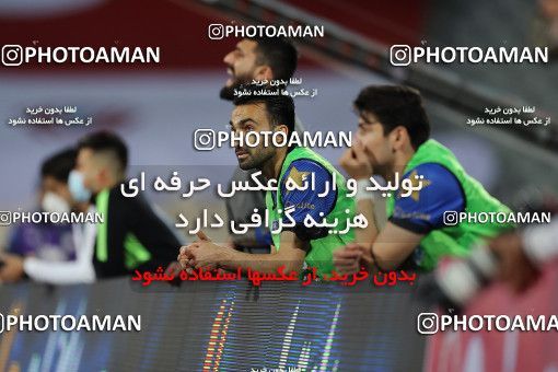 1653763, Tehran, Iran, لیگ برتر فوتبال ایران، Persian Gulf Cup، Week 23، Second Leg، Persepolis 1 v 0 Esteghlal on 2021/05/14 at Azadi Stadium