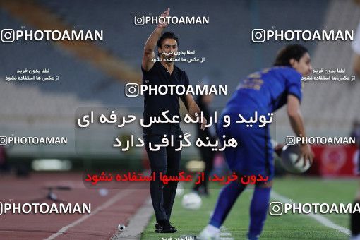 1653951, Tehran, Iran, لیگ برتر فوتبال ایران، Persian Gulf Cup، Week 23، Second Leg، Persepolis 1 v 0 Esteghlal on 2021/05/14 at Azadi Stadium