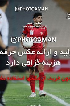 1653963, Tehran, Iran, لیگ برتر فوتبال ایران، Persian Gulf Cup، Week 23، Second Leg، Persepolis 1 v 0 Esteghlal on 2021/05/14 at Azadi Stadium