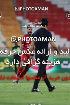 1653729, Tehran, Iran, لیگ برتر فوتبال ایران، Persian Gulf Cup، Week 23، Second Leg، Persepolis 1 v 0 Esteghlal on 2021/05/14 at Azadi Stadium