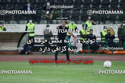 1654082, Tehran, Iran, لیگ برتر فوتبال ایران، Persian Gulf Cup، Week 23، Second Leg، Persepolis 1 v 0 Esteghlal on 2021/05/14 at Azadi Stadium