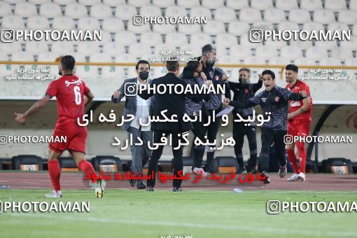 1654004, Tehran, Iran, لیگ برتر فوتبال ایران، Persian Gulf Cup، Week 23، Second Leg، Persepolis 1 v 0 Esteghlal on 2021/05/14 at Azadi Stadium