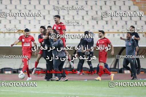 1654099, Tehran, Iran, لیگ برتر فوتبال ایران، Persian Gulf Cup، Week 23، Second Leg، Persepolis 1 v 0 Esteghlal on 2021/05/14 at Azadi Stadium