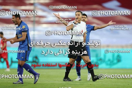 1650443, Tehran, Iran, لیگ برتر فوتبال ایران، Persian Gulf Cup، Week 23، Second Leg، Persepolis 1 v 0 Esteghlal on 2021/05/14 at Azadi Stadium
