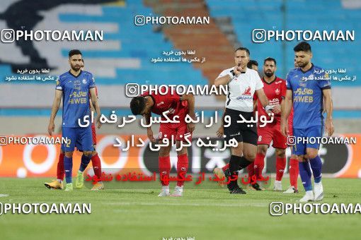 1650340, Tehran, Iran, لیگ برتر فوتبال ایران، Persian Gulf Cup، Week 23، Second Leg، Persepolis 1 v 0 Esteghlal on 2021/05/14 at Azadi Stadium