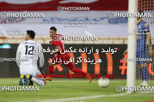 1650429, Tehran, Iran, لیگ برتر فوتبال ایران، Persian Gulf Cup، Week 23، Second Leg، Persepolis 1 v 0 Esteghlal on 2021/05/14 at Azadi Stadium