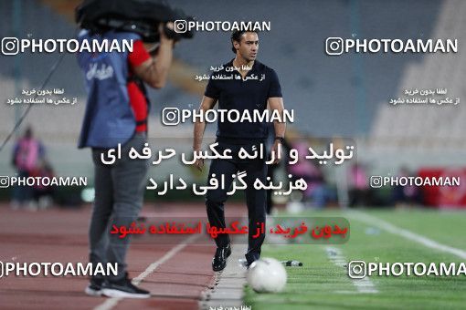 1650456, Tehran, Iran, لیگ برتر فوتبال ایران، Persian Gulf Cup، Week 23، Second Leg، Persepolis 1 v 0 Esteghlal on 2021/05/14 at Azadi Stadium