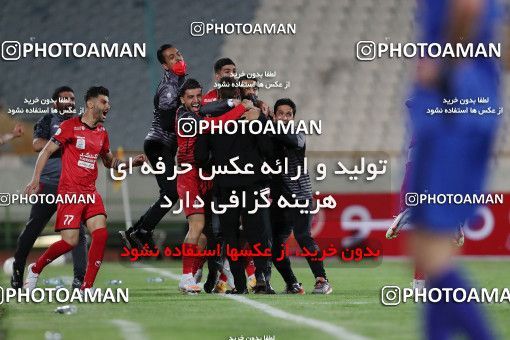 1650373, Tehran, Iran, لیگ برتر فوتبال ایران، Persian Gulf Cup، Week 23، Second Leg، Persepolis 1 v 0 Esteghlal on 2021/05/14 at Azadi Stadium