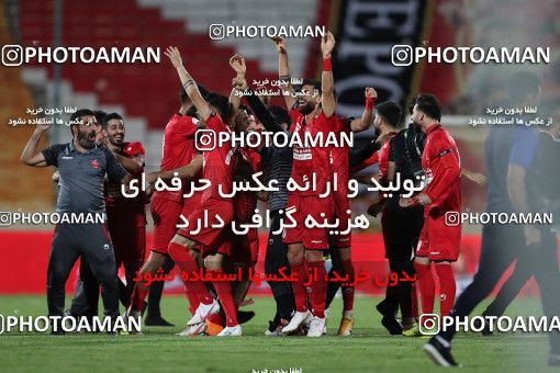 1650445, Tehran, Iran, لیگ برتر فوتبال ایران، Persian Gulf Cup، Week 23، Second Leg، Persepolis 1 v 0 Esteghlal on 2021/05/14 at Azadi Stadium