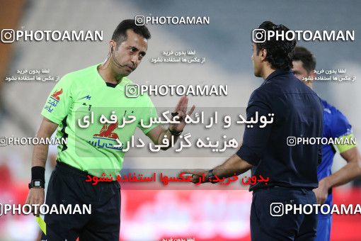 1655257, Tehran, Iran, 2020–21 Iranian Hazfi Cup, Eighth final, Khorramshahr Cup, Esteghlal 2 v 1 Zob Ahan Esfahan on 2021/05/19 at Azadi Stadium