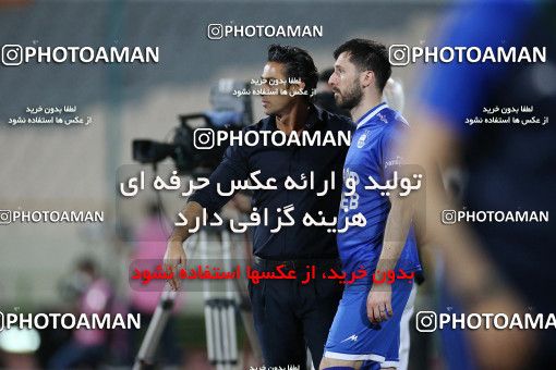 1655401, Tehran, Iran, 2020–21 Iranian Hazfi Cup, Eighth final, Khorramshahr Cup, Esteghlal 2 v 1 Zob Ahan Esfahan on 2021/05/19 at Azadi Stadium