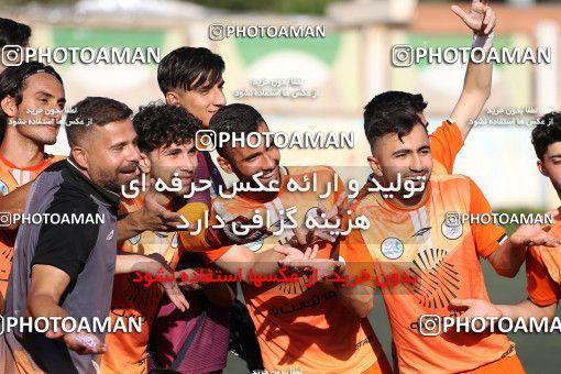 4000307-14000-06-1077