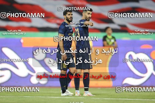 1676020, Tehran, Iran, لیگ برتر فوتبال ایران، Persian Gulf Cup، Week 25، Second Leg، Persepolis 3 v 1 Gol Gohar Sirjan on 2021/06/30 at Azadi Stadium