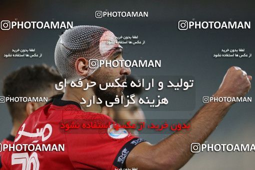 1681324, Tehran, Iran, لیگ برتر فوتبال ایران، Persian Gulf Cup، Week 27، Second Leg، Persepolis 2 v 0 Aluminium Arak on 2021/07/10 at Azadi Stadium