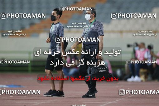 1681532, Tehran, Iran, لیگ برتر فوتبال ایران، Persian Gulf Cup، Week 27، Second Leg، Persepolis 2 v 0 Aluminium Arak on 2021/07/10 at Azadi Stadium