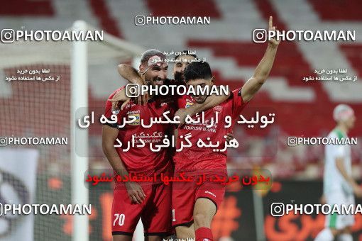 1682275, Tehran, Iran, لیگ برتر فوتبال ایران، Persian Gulf Cup، Week 27، Second Leg، Persepolis 2 v 0 Aluminium Arak on 2021/07/10 at Azadi Stadium