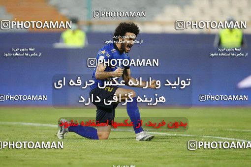 1687453, Tehran, Iran, 2020–21 Iranian Hazfi Cup, Eighth final, Khorramshahr Cup, Persepolis (3) 0 v 0 (4) Esteghlal on 2021/07/15 at Azadi Stadium