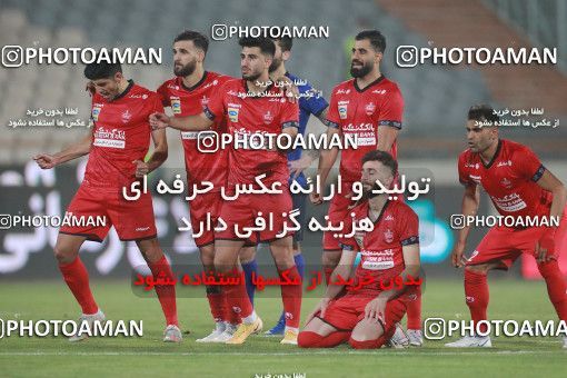 1684349, Tehran, Iran, 2020–21 Iranian Hazfi Cup, Eighth final, Khorramshahr Cup, Persepolis (3) 0 v 0 (4) Esteghlal on 2021/07/15 at Azadi Stadium