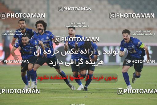 1684399, Tehran, Iran, 2020–21 Iranian Hazfi Cup, Eighth final, Khorramshahr Cup, Persepolis (3) 0 v 0 (4) Esteghlal on 2021/07/15 at Azadi Stadium