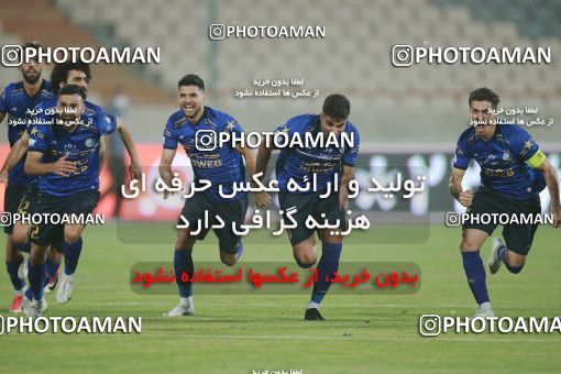1684342, Tehran, Iran, 2020–21 Iranian Hazfi Cup, Eighth final, Khorramshahr Cup, Persepolis (3) 0 v 0 (4) Esteghlal on 2021/07/15 at Azadi Stadium