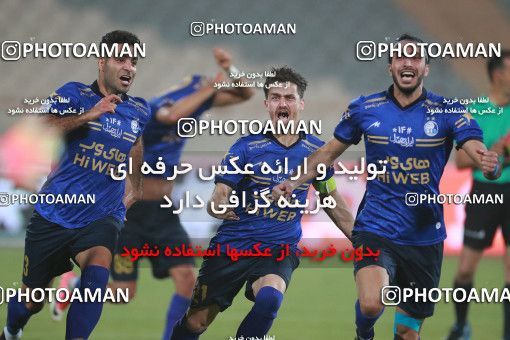 1684282, Tehran, Iran, 2020–21 Iranian Hazfi Cup, Eighth final, Khorramshahr Cup, Persepolis (3) 0 v 0 (4) Esteghlal on 2021/07/15 at Azadi Stadium