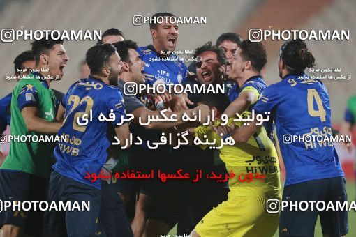 1684311, Tehran, Iran, 2020–21 Iranian Hazfi Cup, Eighth final, Khorramshahr Cup, Persepolis (3) 0 v 0 (4) Esteghlal on 2021/07/15 at Azadi Stadium