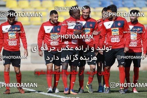 1691930, Tehran, , Persepolis Football Team Training Session on 2017/11/26 at Shahid Kazemi Stadium