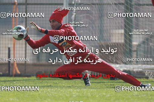 1692066, Tehran, , Persepolis Football Team Training Session on 2017/11/28 at Kheyrieh Amal Stadium