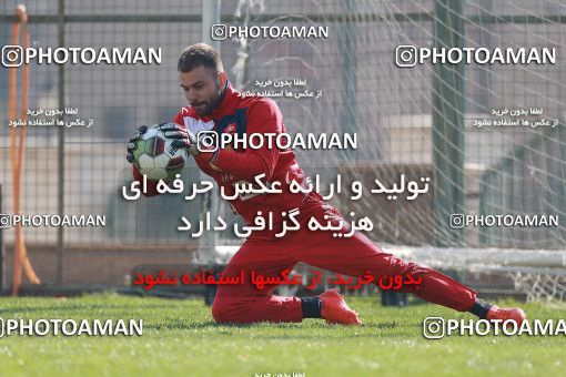 1692010, Tehran, , Persepolis Football Team Training Session on 2017/11/28 at Kheyrieh Amal Stadium
