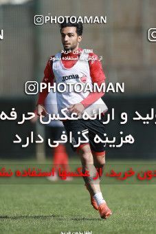 1691995, Tehran, , Persepolis Football Team Training Session on 2017/11/28 at Kheyrieh Amal Stadium