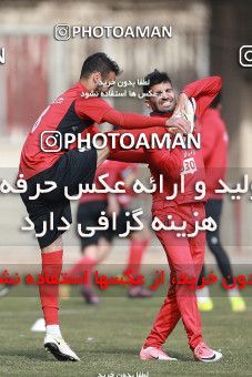 1692709, Tehran, , Persepolis Football Team Training Session on 2017/12/03 at Kheyrieh Amal Stadium