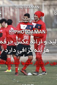 1692648, Tehran, , Persepolis Football Team Training Session on 2017/12/03 at Kheyrieh Amal Stadium