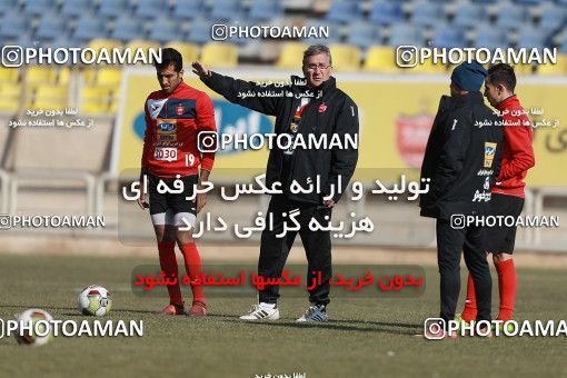 1692676, Tehran, , Persepolis Football Team Training Session on 2017/12/03 at Kheyrieh Amal Stadium