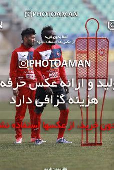 1692759, Tehran, , Persepolis Football Team Training Session on 2017/12/03 at Kheyrieh Amal Stadium