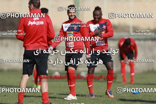 1692853, Tehran, , Persepolis Football Team Training Session on 2017/12/08 at Kheyrieh Amal Stadium