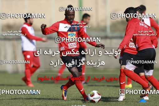 1692814, Tehran, , Persepolis Football Team Training Session on 2017/12/08 at Kheyrieh Amal Stadium