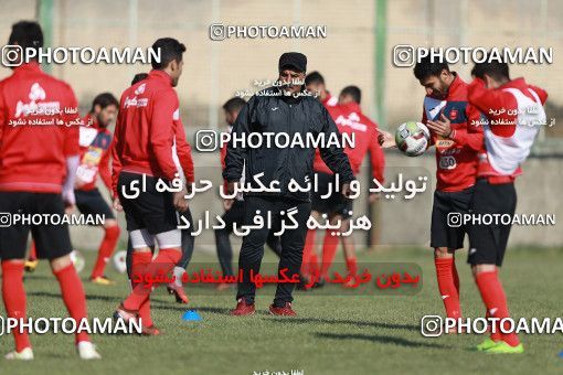 1692890, Tehran, , Persepolis Football Team Training Session on 2017/12/08 at Kheyrieh Amal Stadium