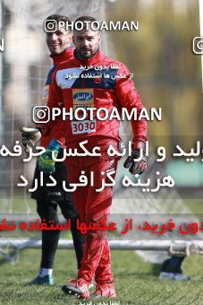 1692818, Tehran, , Persepolis Football Team Training Session on 2017/12/08 at Kheyrieh Amal Stadium