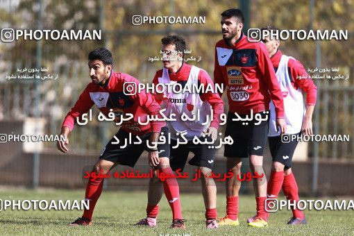 1692858, Tehran, , Persepolis Football Team Training Session on 2017/12/08 at Kheyrieh Amal Stadium